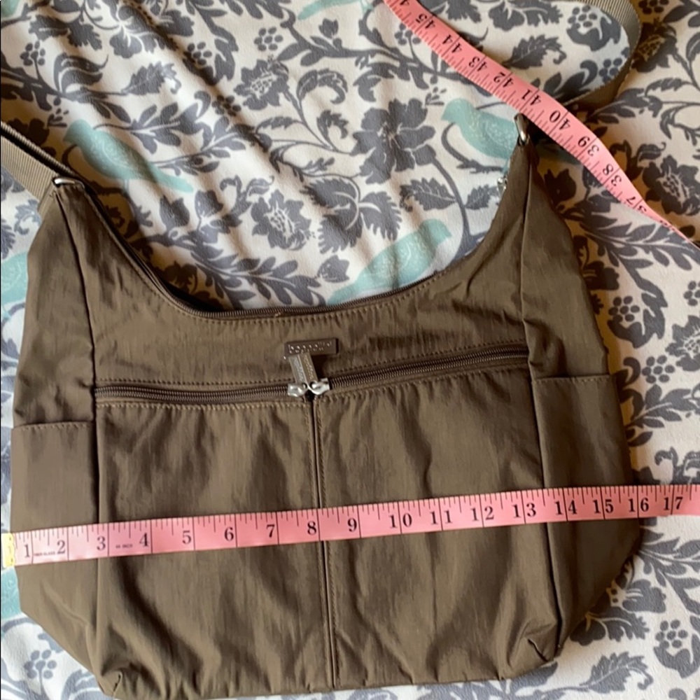 Baggallini Shoulder Bag Olive/Brown